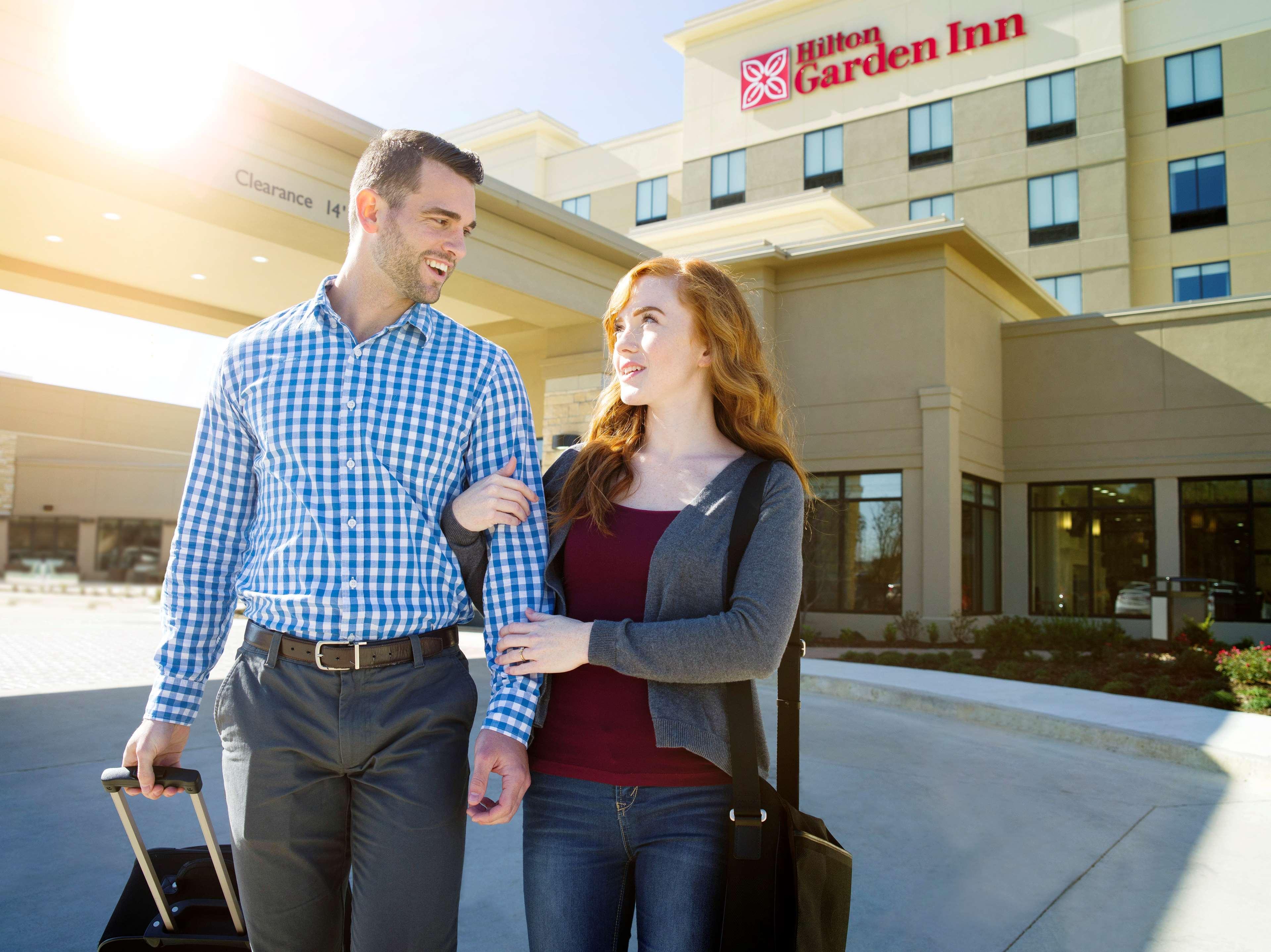 Longview Hilton Garden Inn מראה חיצוני תמונה