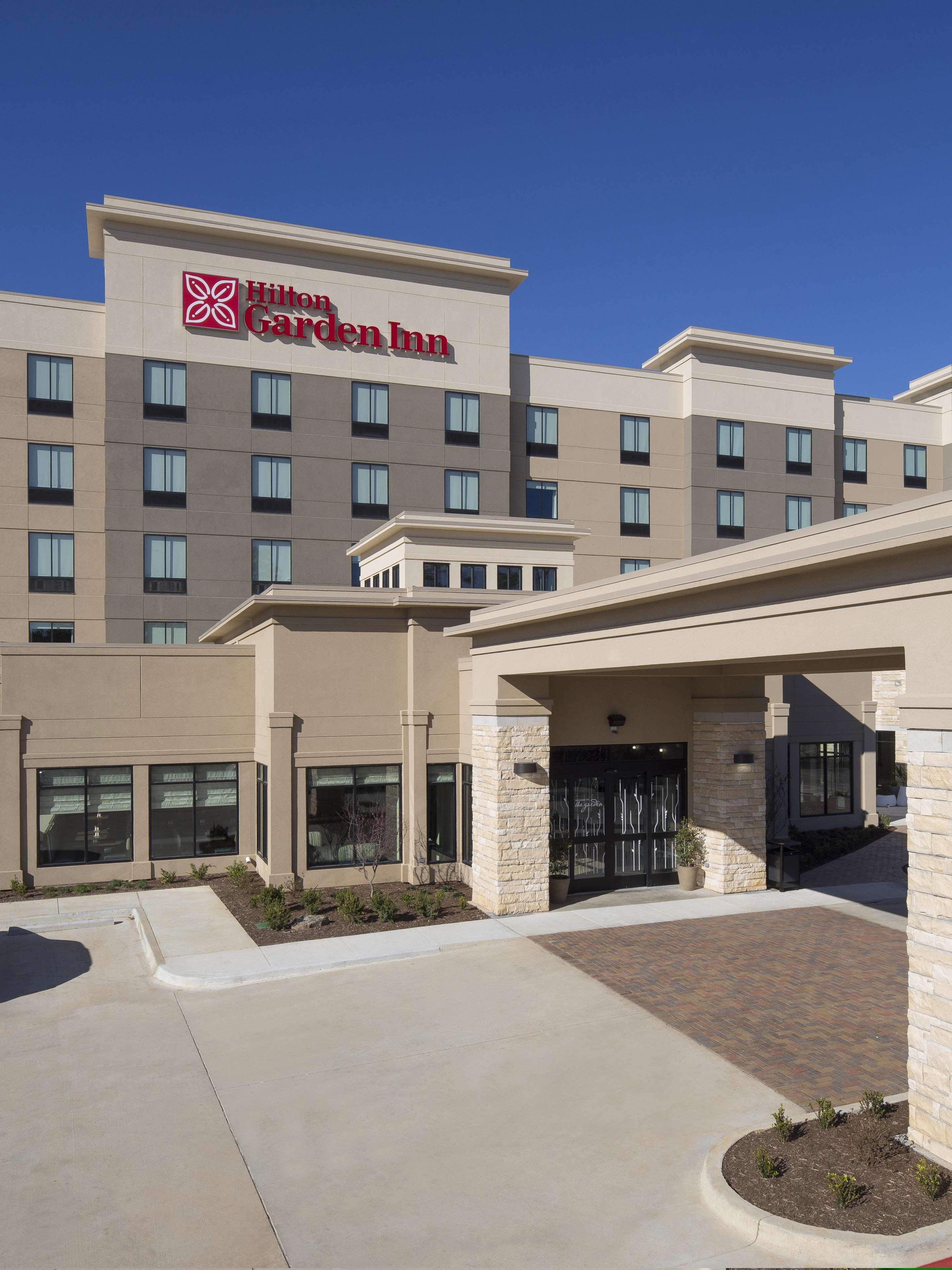 Longview Hilton Garden Inn מראה חיצוני תמונה