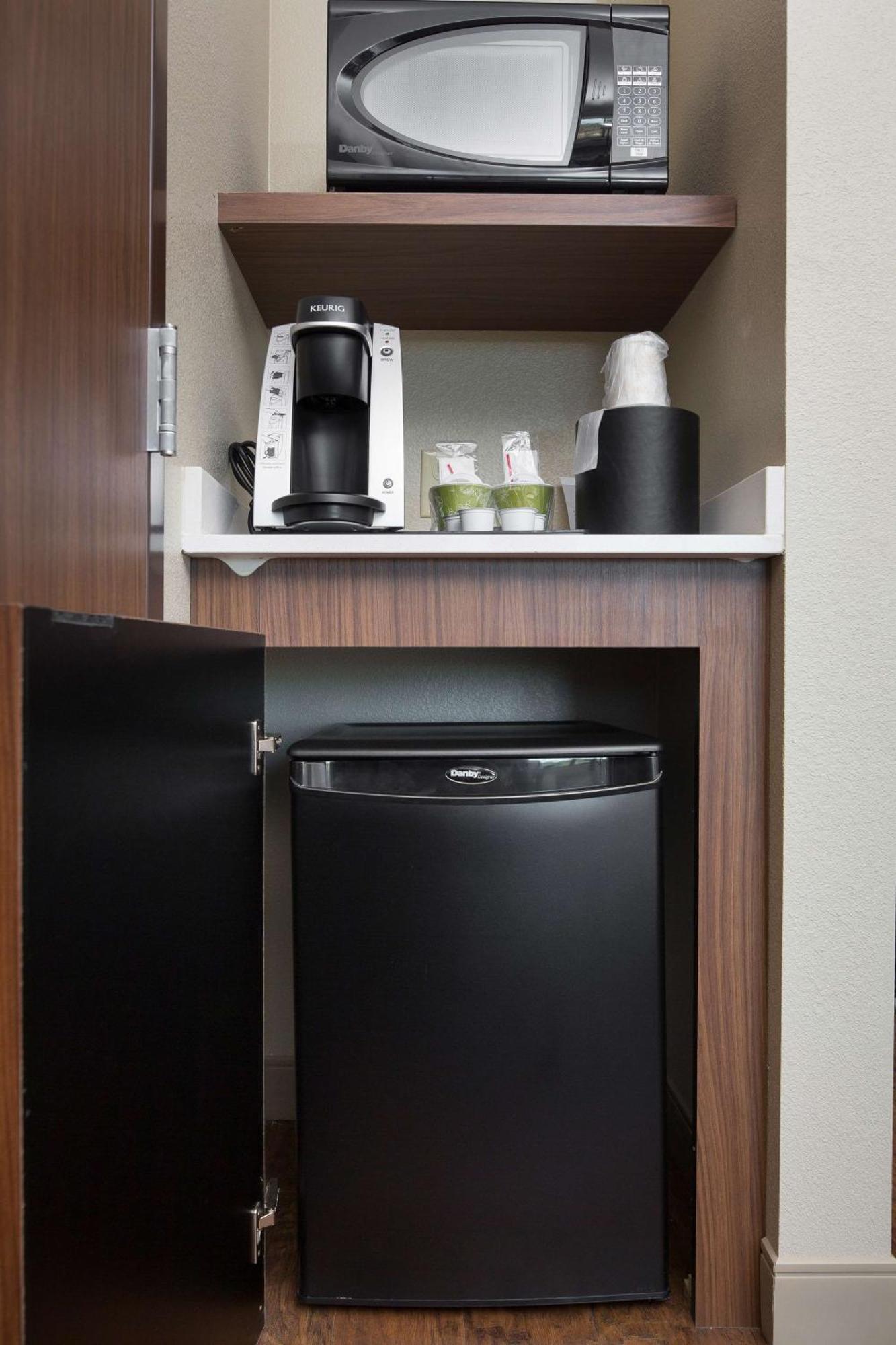 Longview Hilton Garden Inn מראה חיצוני תמונה