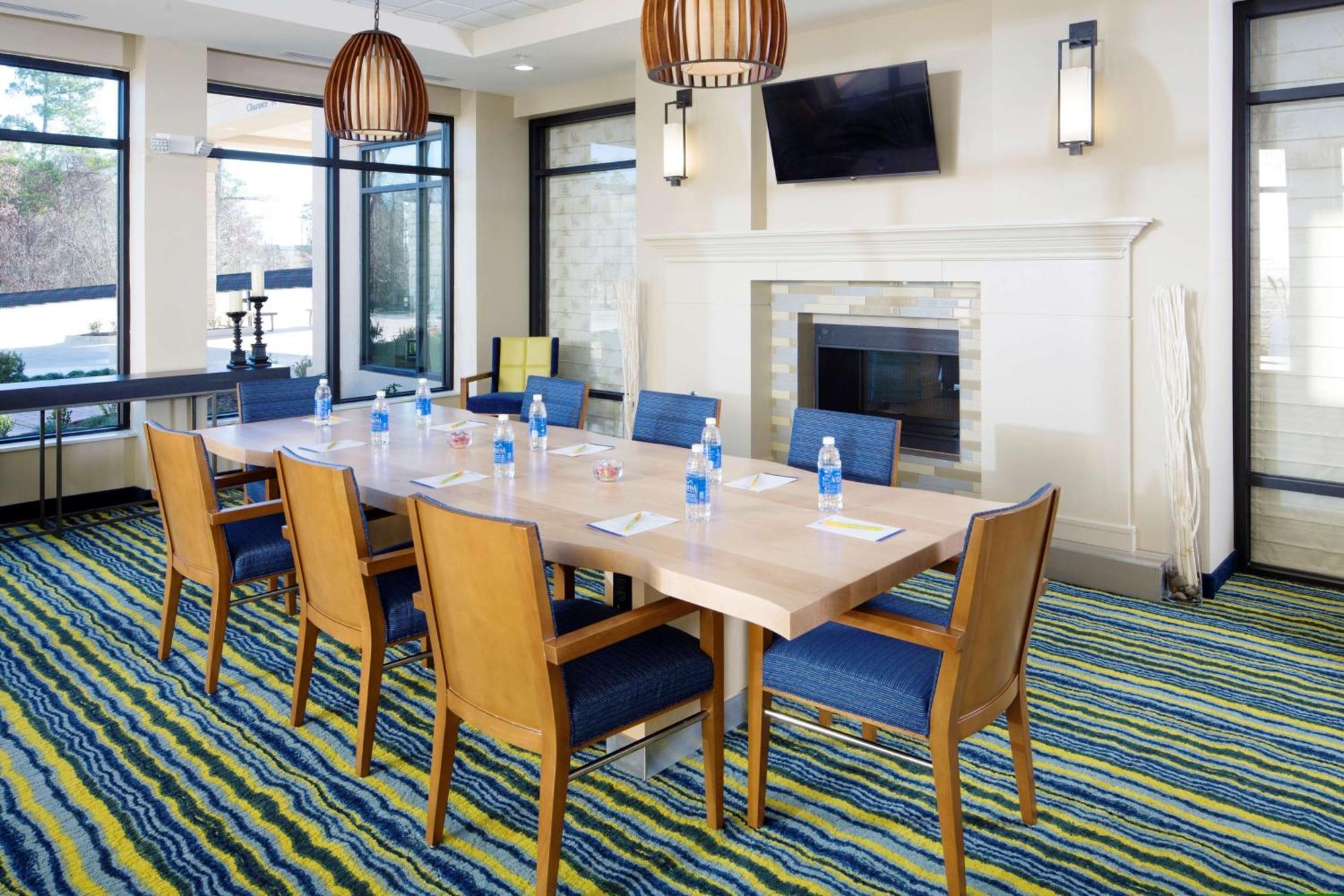 Longview Hilton Garden Inn מראה חיצוני תמונה