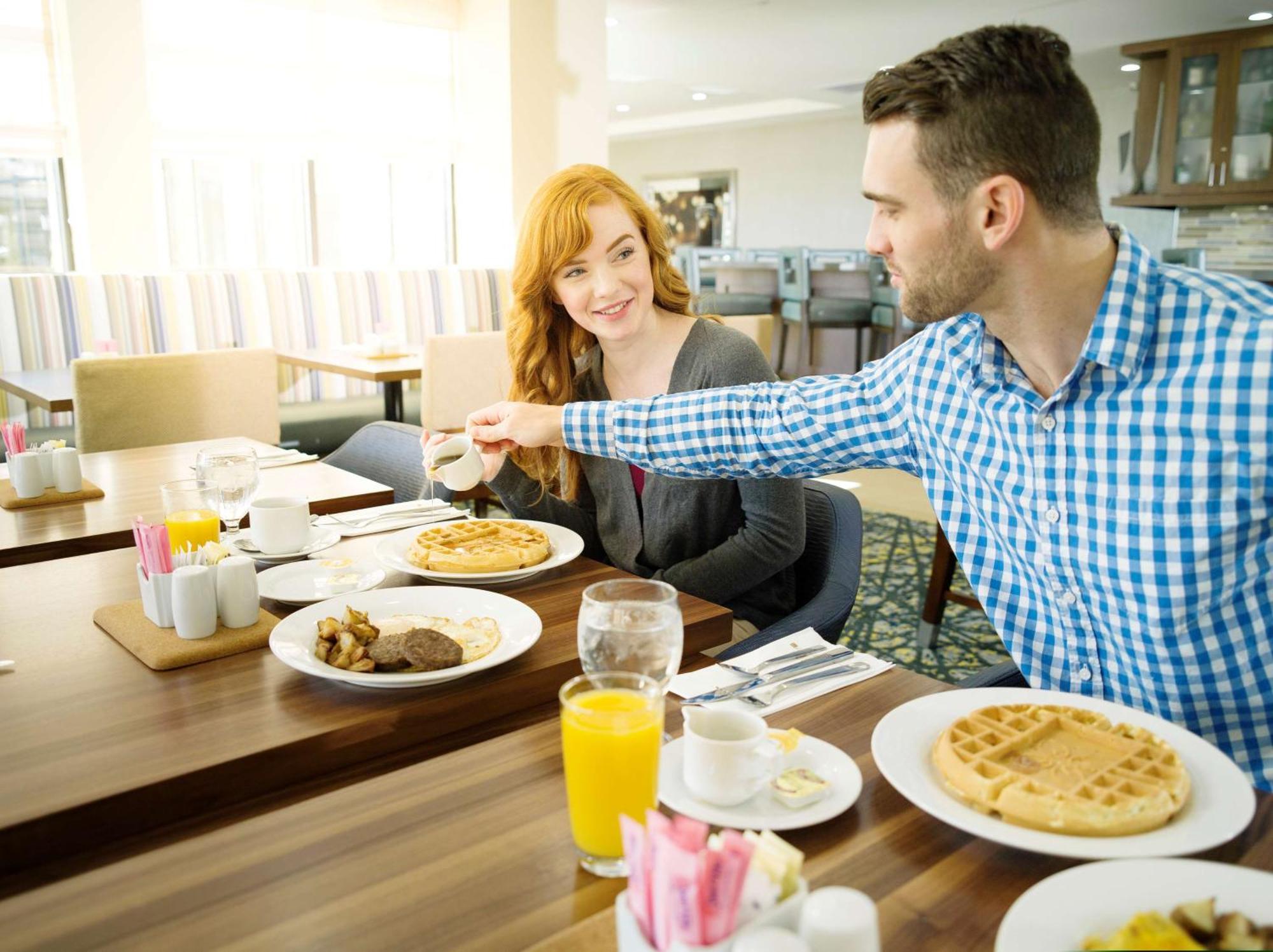 Longview Hilton Garden Inn מראה חיצוני תמונה